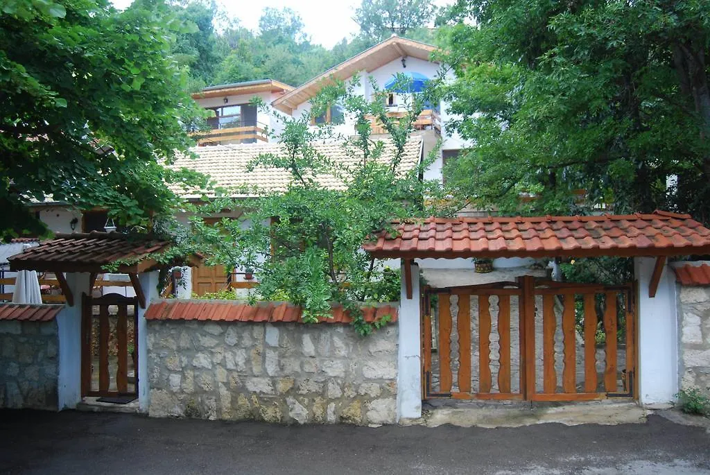 Rooms for Rent - Villa Desi Varna